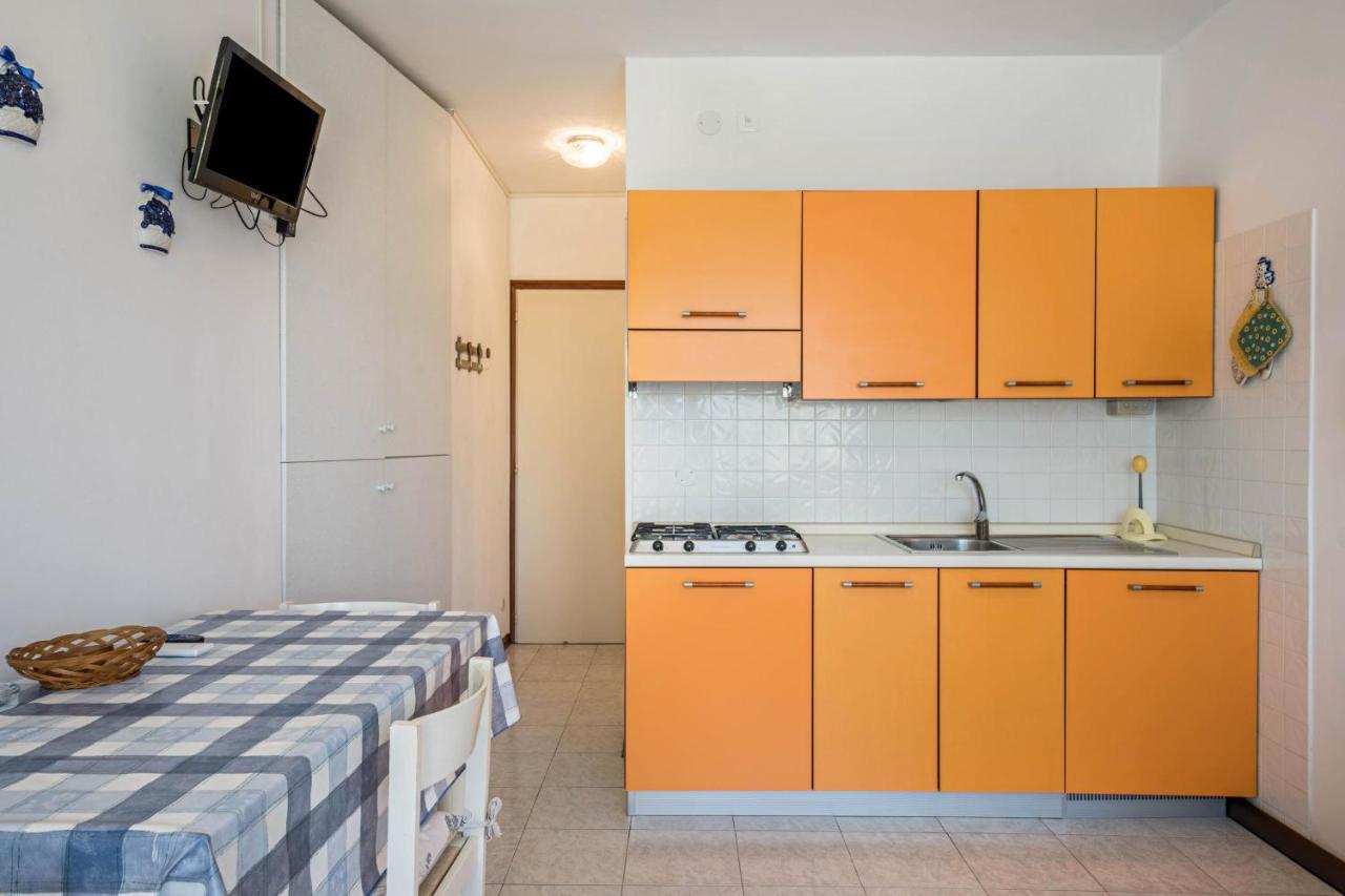 Residence Sea Bibione Bagian luar foto